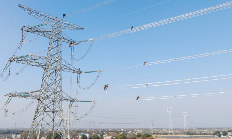 国家电网浙江湖州供电公司开展长兴500千伏输变电工程验收。