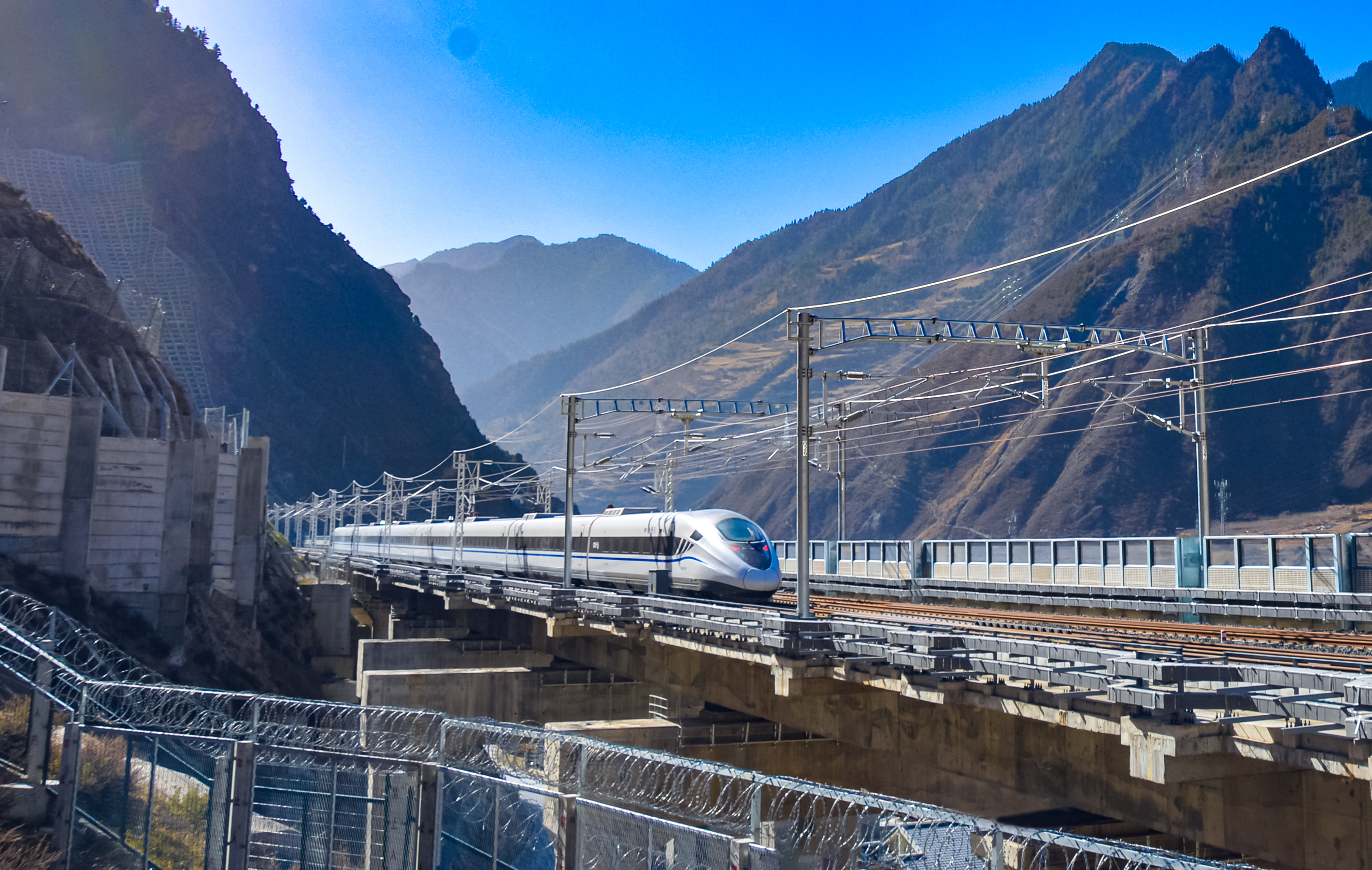 川青铁路青白江至镇江关段通车 (1).jpg 川青铁路青白江至镇江关段通车 (1).jpg