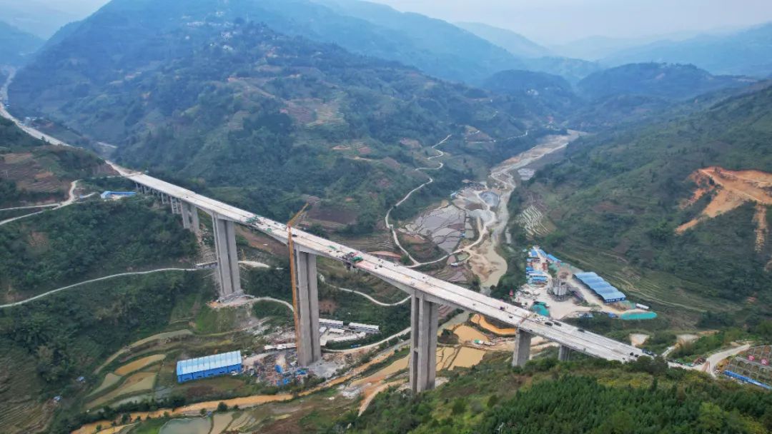 2235847.jpg 2235847.jpg