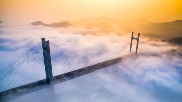 超级风景，超级工程！中国南方喀斯特有多美？