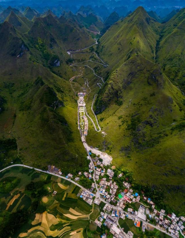 超级风景，超级工程！中国南方喀斯特有多美？