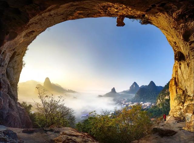 超级风景，超级工程！中国南方喀斯特有多美？